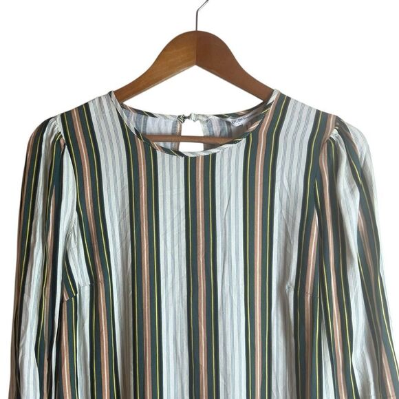 NWT!‎ BCBGENERATION striped long sleeve dress - Picture 2 of 9